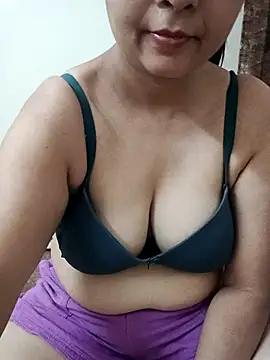 Naughty-Nancy online show from April 16, 1:50 am