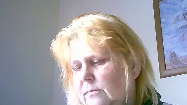 Sylviastar46 online show from November 18, 9:54 am