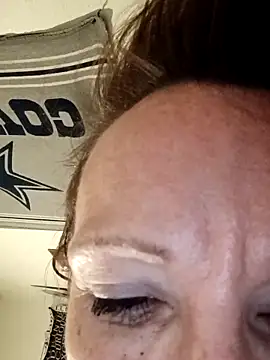 Karebearz1 online show from November 10, 12:00 pm