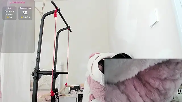 cvxcnxz online show from February 9, 4:04 am