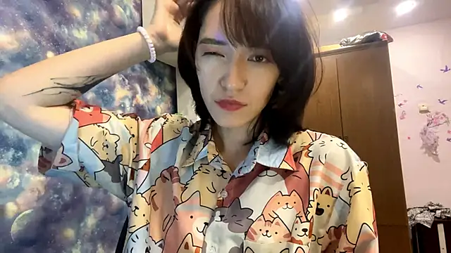 Lala Lush online show from October 29, 4:20 pm