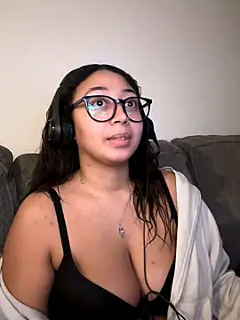 minha baby online show from December 2, 12:12 am