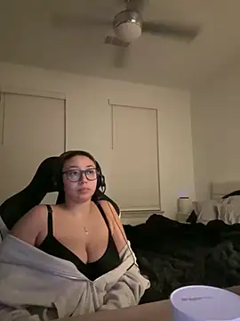 minha baby online show from April 12, 9:12 am