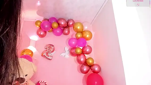 Little arii online show from January 10, 7:18 pm