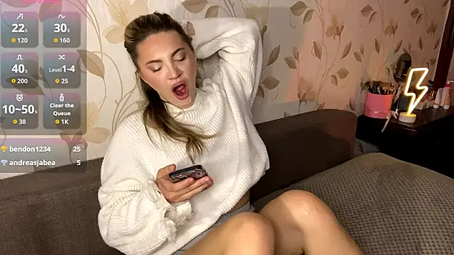 OrethaEredia online show from November 30, 7:29 pm