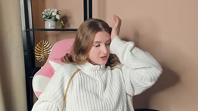 JeniceNagg online show from October 31, 3:16 pm