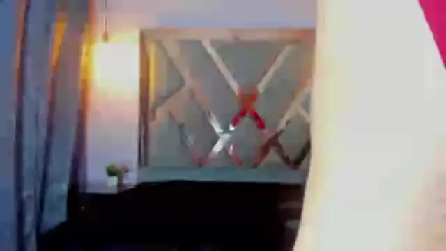 RegannTaylor online show from December 15, 8:03 pm