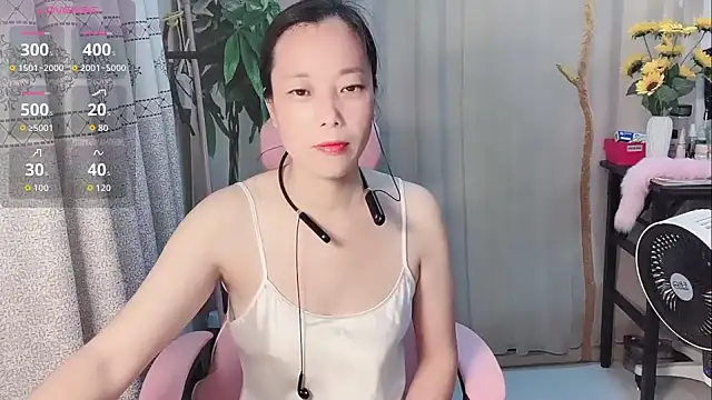 Lingling-Baby520 online show from May 29, 12:25 pm
