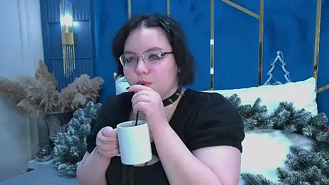 JennyBloom online show from December 3, 10:17 am