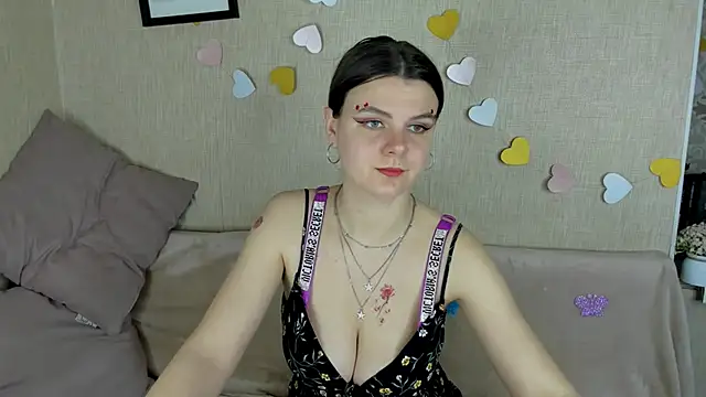 Zorianaa online show from April 18, 8:53 pm