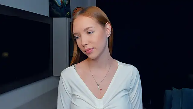 MerlePalaia online show from November 10, 9:54 pm