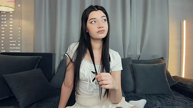 Beedream online show from February 28, 6:18 pm