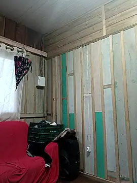 ruiviinhaah online show from December 1, 9:39 pm