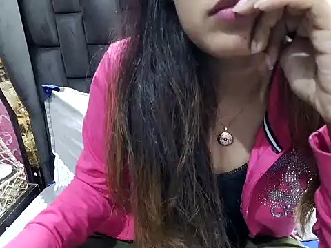 Angel-pune001 online show from February 14, 8:44 pm