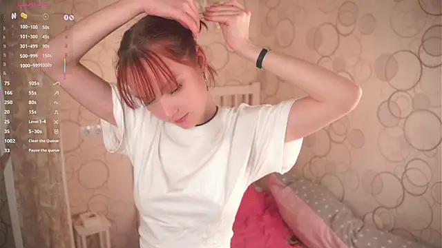 MaisieStarlight online show from December 15, 3:17 pm