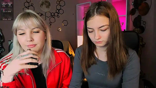 baby hotte online show from December 17, 7:01 am