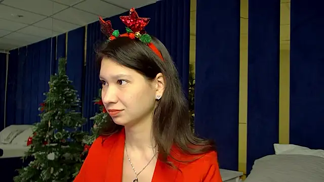 SaraDenars online show from December 15, 5:34 am