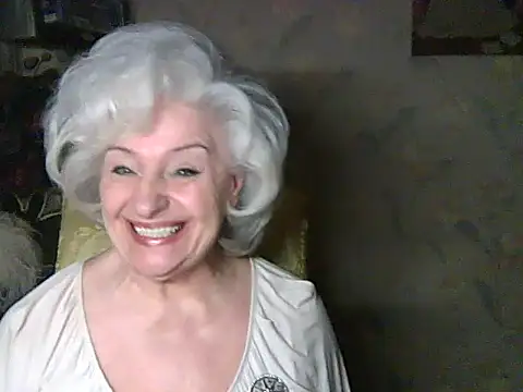 ValeriaKroww online show from March 4, 8:15 pm