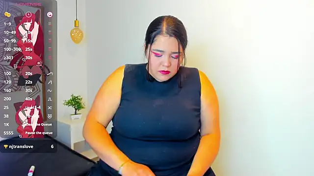 Lilith Aliany  online show from December 17, 1:37 pm