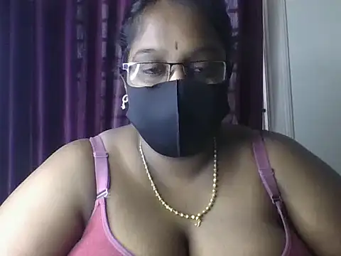 hootypriya online show from June 14, 7:31 am