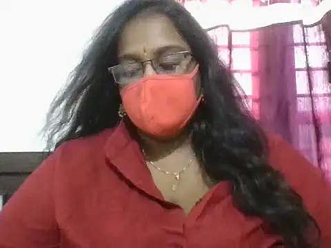 hootypriya online show from March 30, 10:48 am