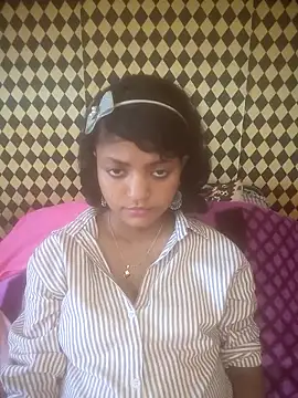 Freakingromance online show from April 14, 9:09 am