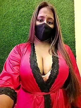 LoveLy-Soneya online show from March 4, 7:20 pm