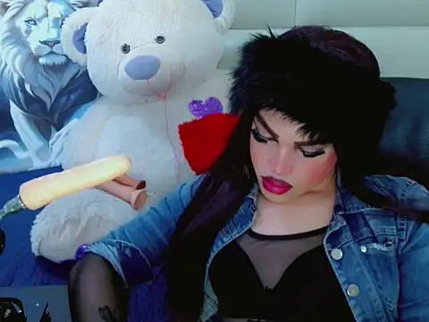 NharaBigCock online show from November 13, 6:18 pm