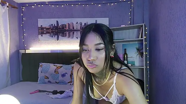 lyam ebony  online show from November 7, 11:09 pm