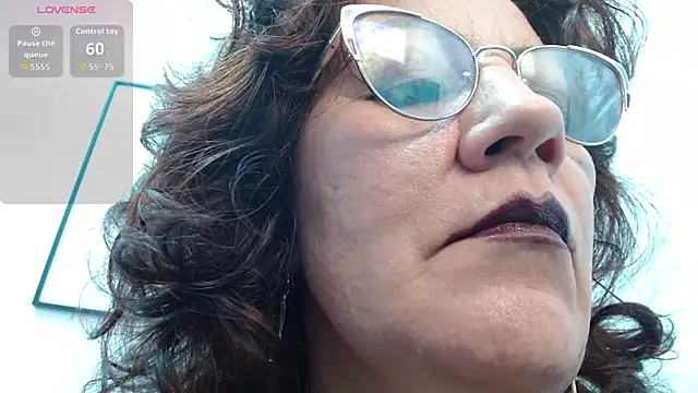 Rosalie Durand online show from January 16, 8:05 pm