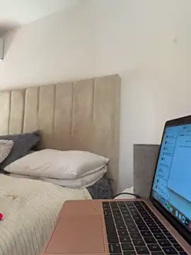 Irishottt online show from July 4, 2:57 pm