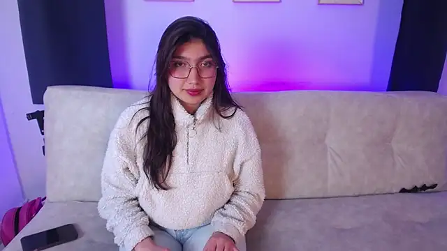 Mia Blair  online show from November 6, 6:08 am