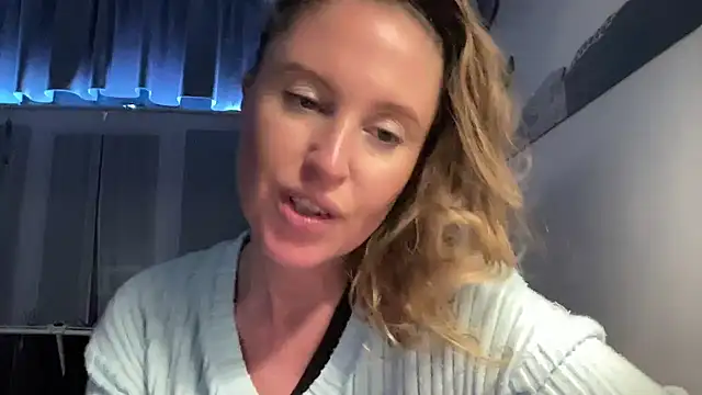 Ameli8 online show from December 15, 4:56 pm