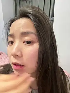 Hmm 0303 online show from March 28, 4:28 pm