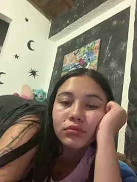 teencutee online show from April 19, 11:40 pm