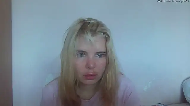 HornyElena online show from May 28, 3:32 pm