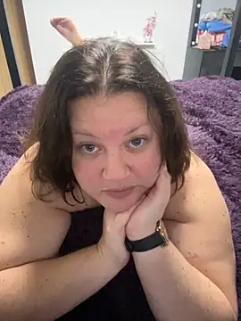 RealWoman84 online show from November 13, 5:34 pm