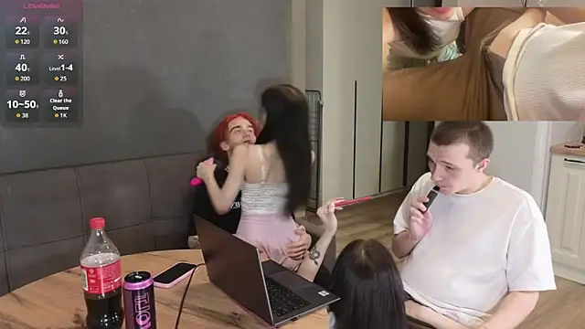 notaswingers online show from November 10, 11:55 pm