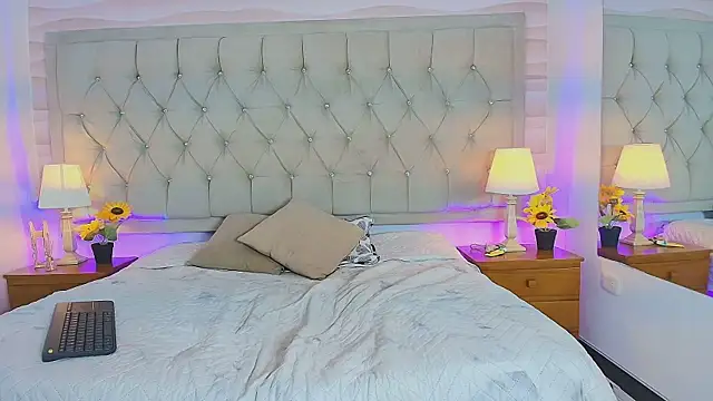 Liathompson FG online show from January 15, 7:53 pm