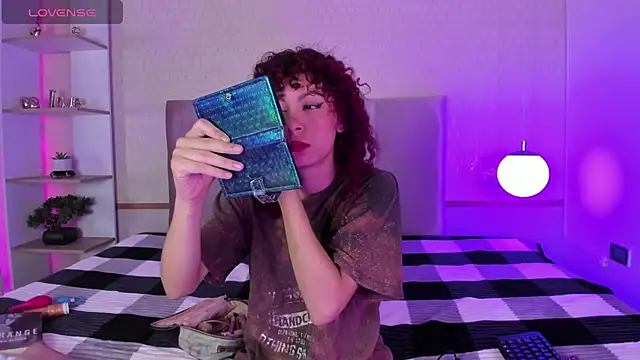 AliceMadnes online show from December 21, 3:27 pm