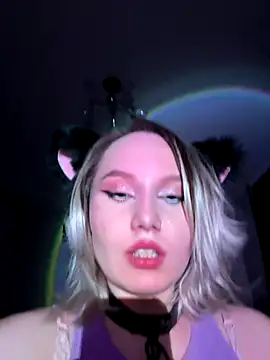 CrystaLuna69 online show from November 30, 1:32 am