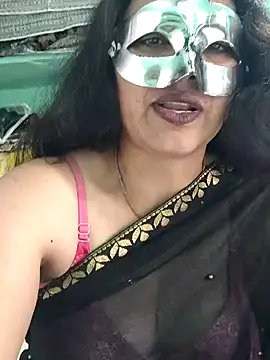 Piya Bakshi online show from April 8, 9:00 am