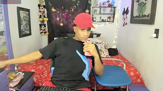 JUANBIGCOCK21CM online show from December 19, 8:01 pm