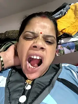 Hot suini online show from February 20, 3:24 pm