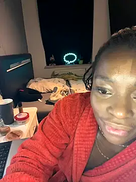 HotKaylaa online show from November 25, 7:15 pm