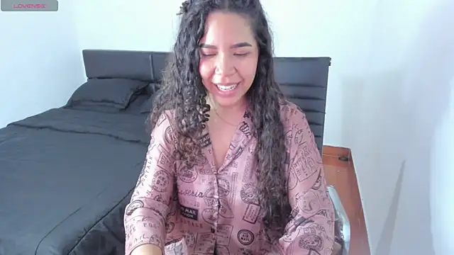 ashlyviper777 online show from November 29, 6:12 pm