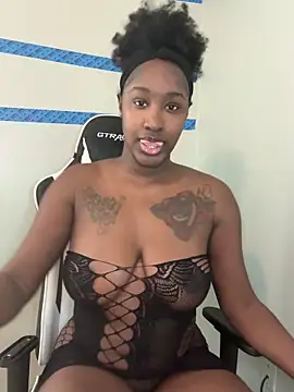 ToyaThick online show from January 5, 8:01 pm