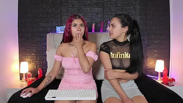 SEXXXXHORNY777 online show from January 6, 2:26 am