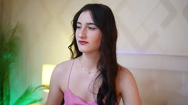 JadeHasy online show from November 30, 8:35 pm