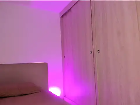 sofilopezcol online show from February 26, 11:15 pm